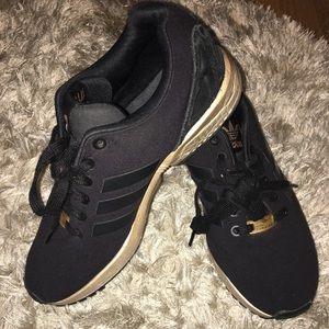 Adidas BLACK AND GOLD ZX FLUX